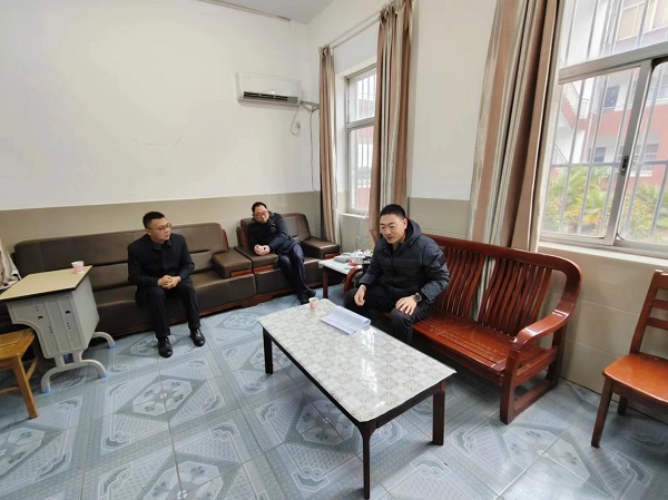 154e1faa22a648cf8582bd49500cf3d5.jpg 154e1faa22a648cf8582bd49500cf3d5.jpg