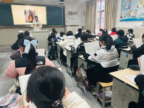 5be63372bbfa4fec8dfcd850ed63bce4.jpg 5be63372bbfa4fec8dfcd850ed63bce4.jpg