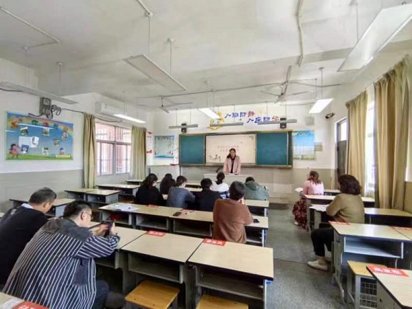 47e1e24faacb4d0dbd79eca88b0f1cc6.jpg 47e1e24faacb4d0dbd79eca88b0f1cc6.jpg