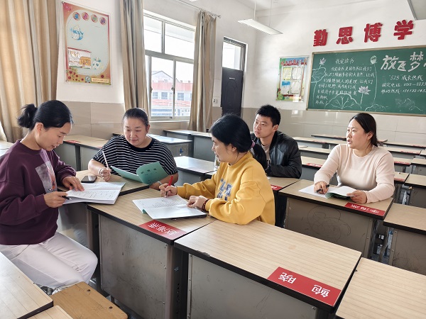 a41b748ae5174163be30df4ac7630eb1.jpg a41b748ae5174163be30df4ac7630eb1.jpg