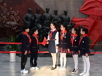 追寻红色足迹，点亮少年梦想